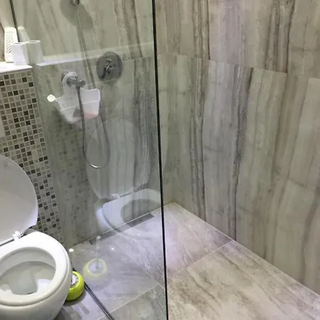 Luxury * סראייבו