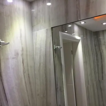 דירה Luxury