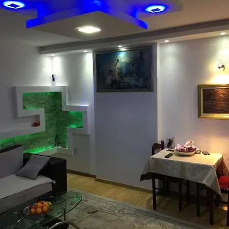Luxury דירה *